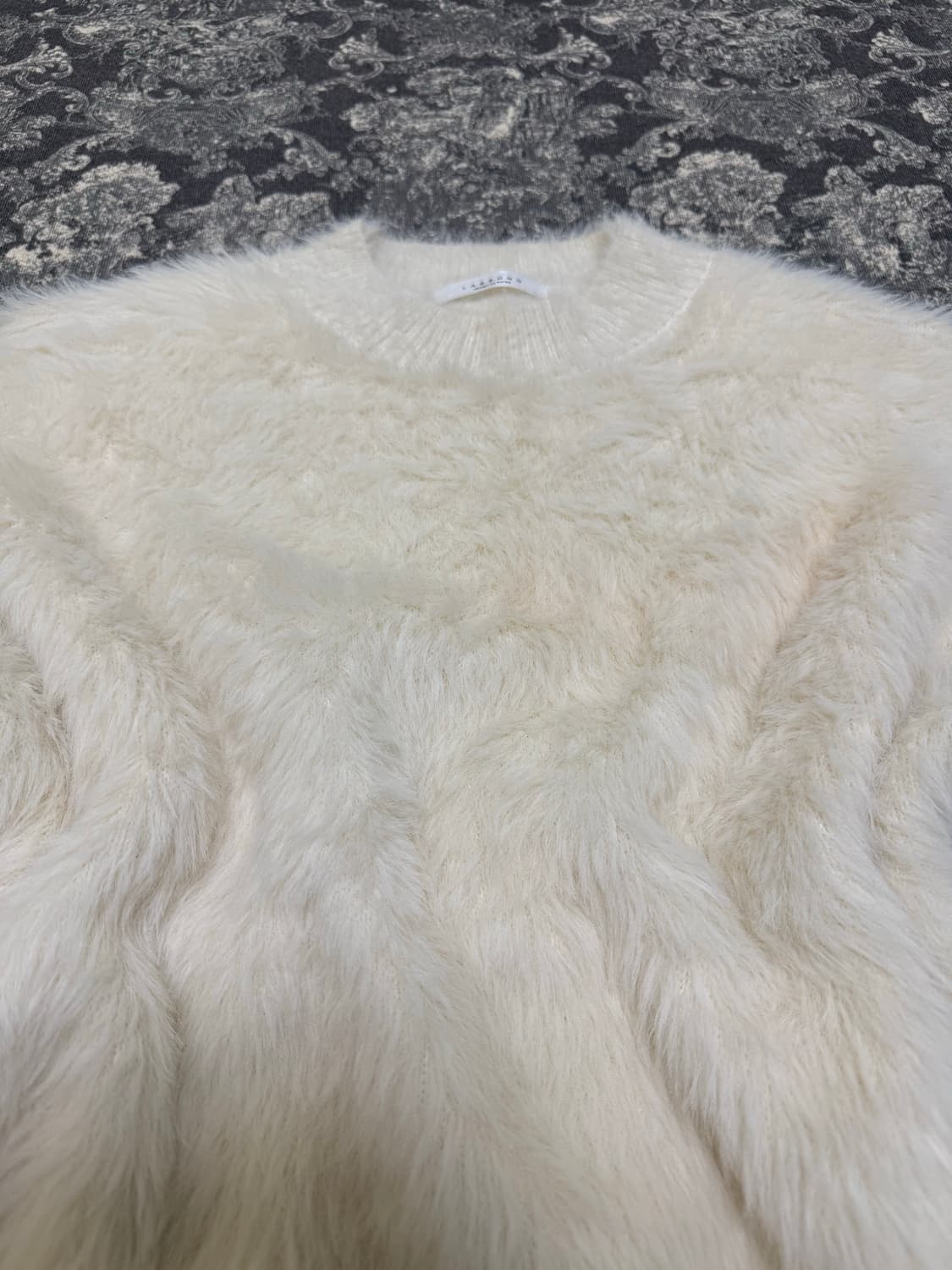white fur knit 상품이미지5