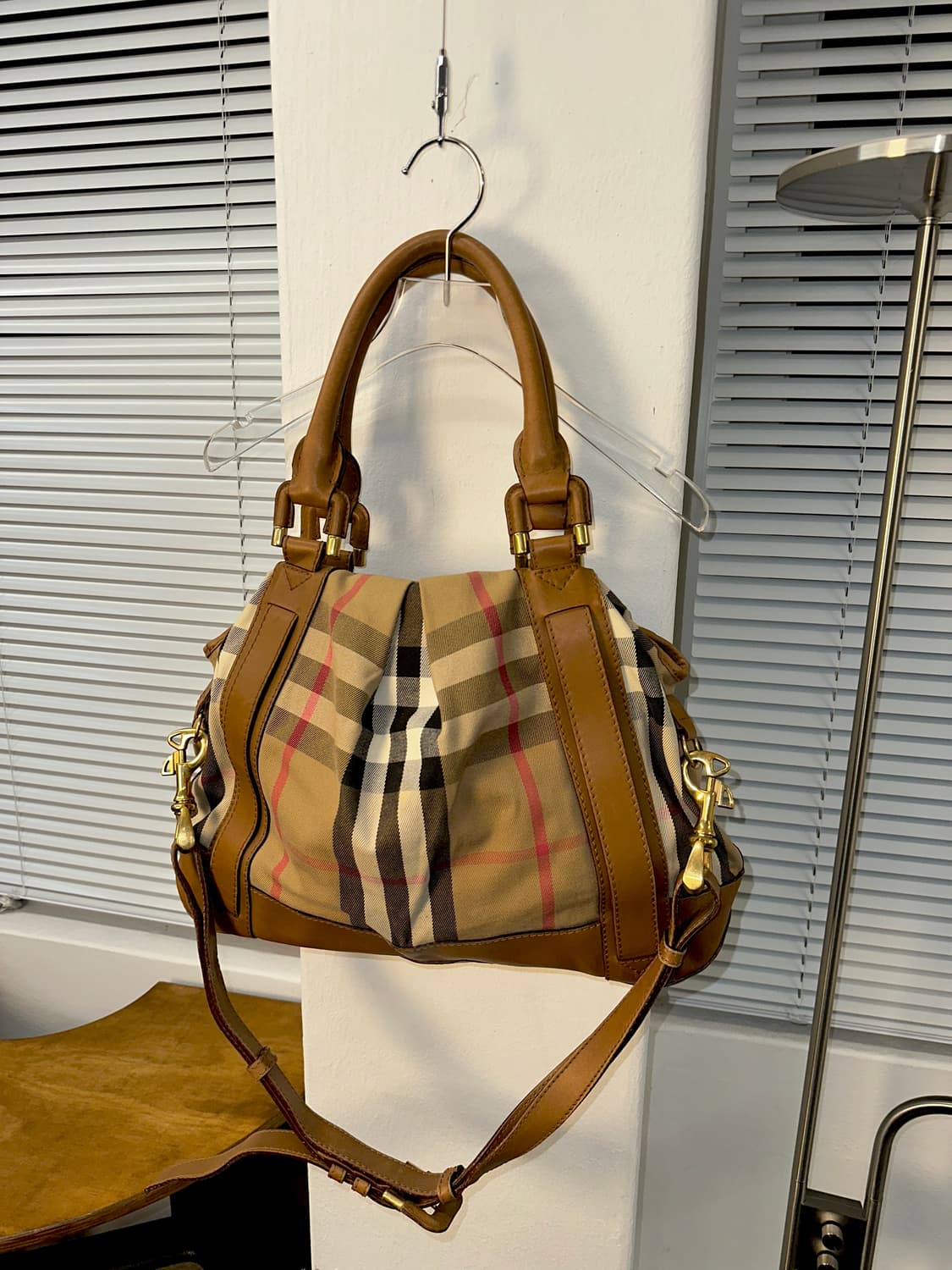 정품)버버리 2way 숄더백  상품이미지1