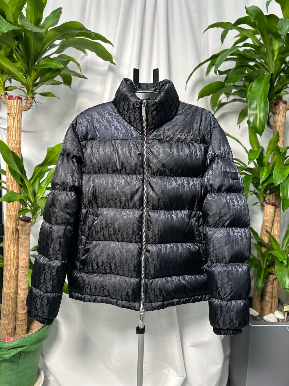 (52) 디올 오블리크 다운 자켓 블랙 상품이미지1