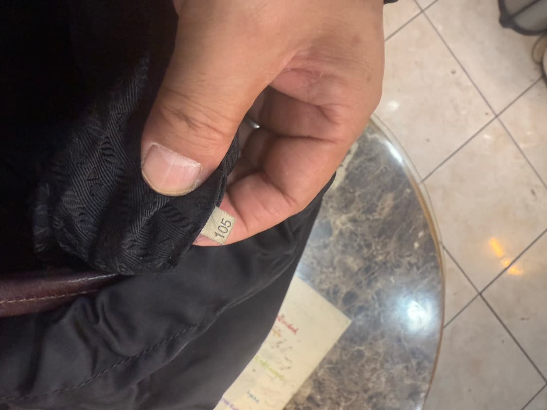 정품 프라다 나일론 복주머니 쇼퍼백 팝니다 상품이미지8