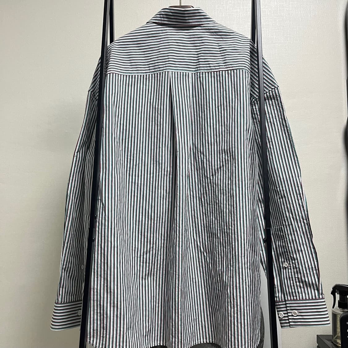 정품 46) Juun.J 준지 루즈핏 스트라이프 셔츠 상품이미지4