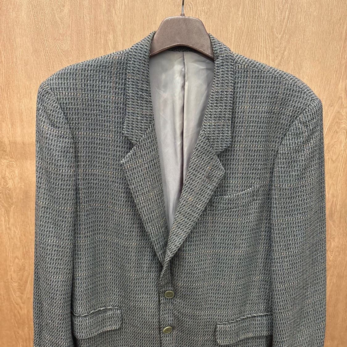 입생로랑 싱글 블레이저 자켓 하운드투스 체크 패턴 투버튼 디테일 브라운 상품이미지4