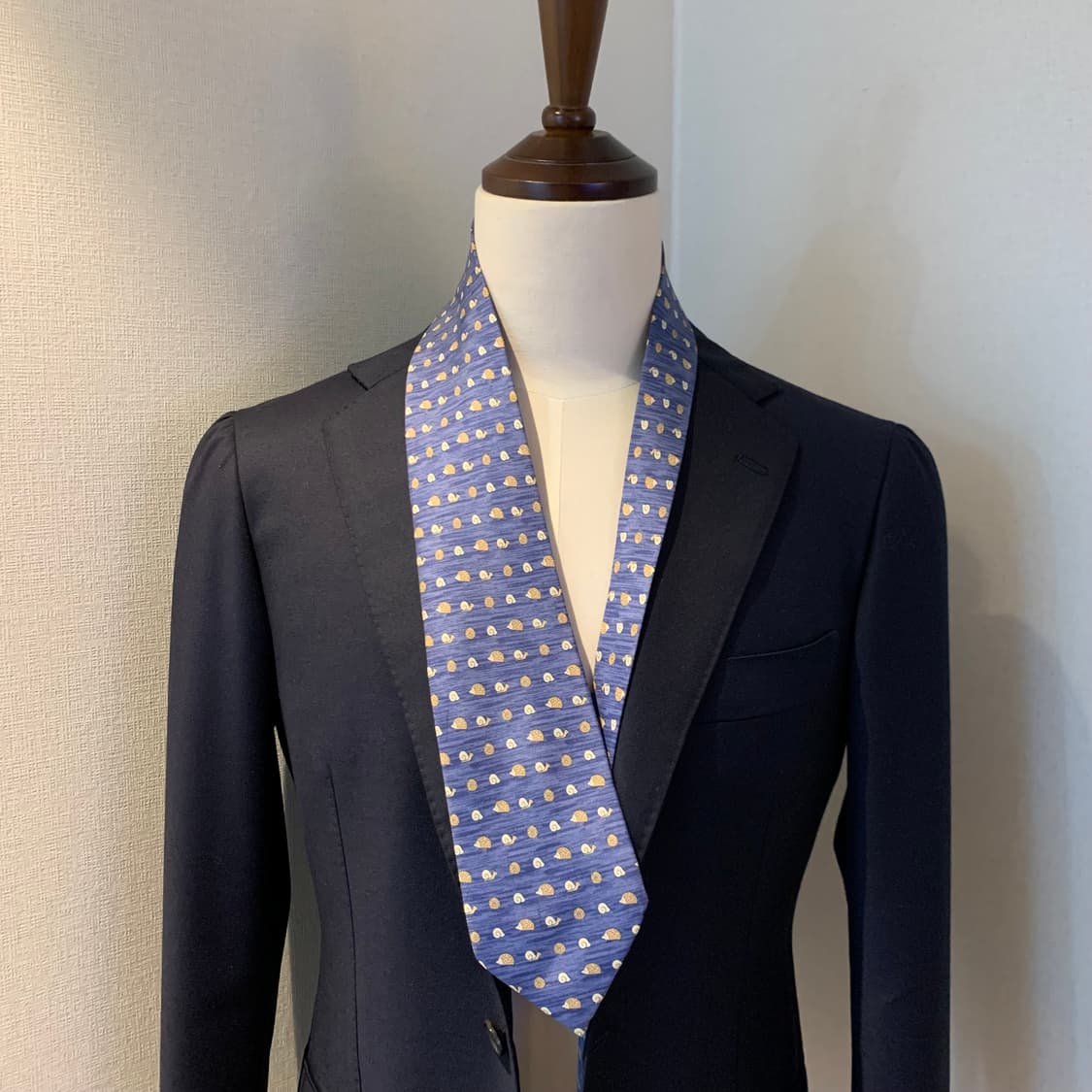 에르메스(HERMES) 명품넥타이 100실크 A등급 사용감 상품이미지1