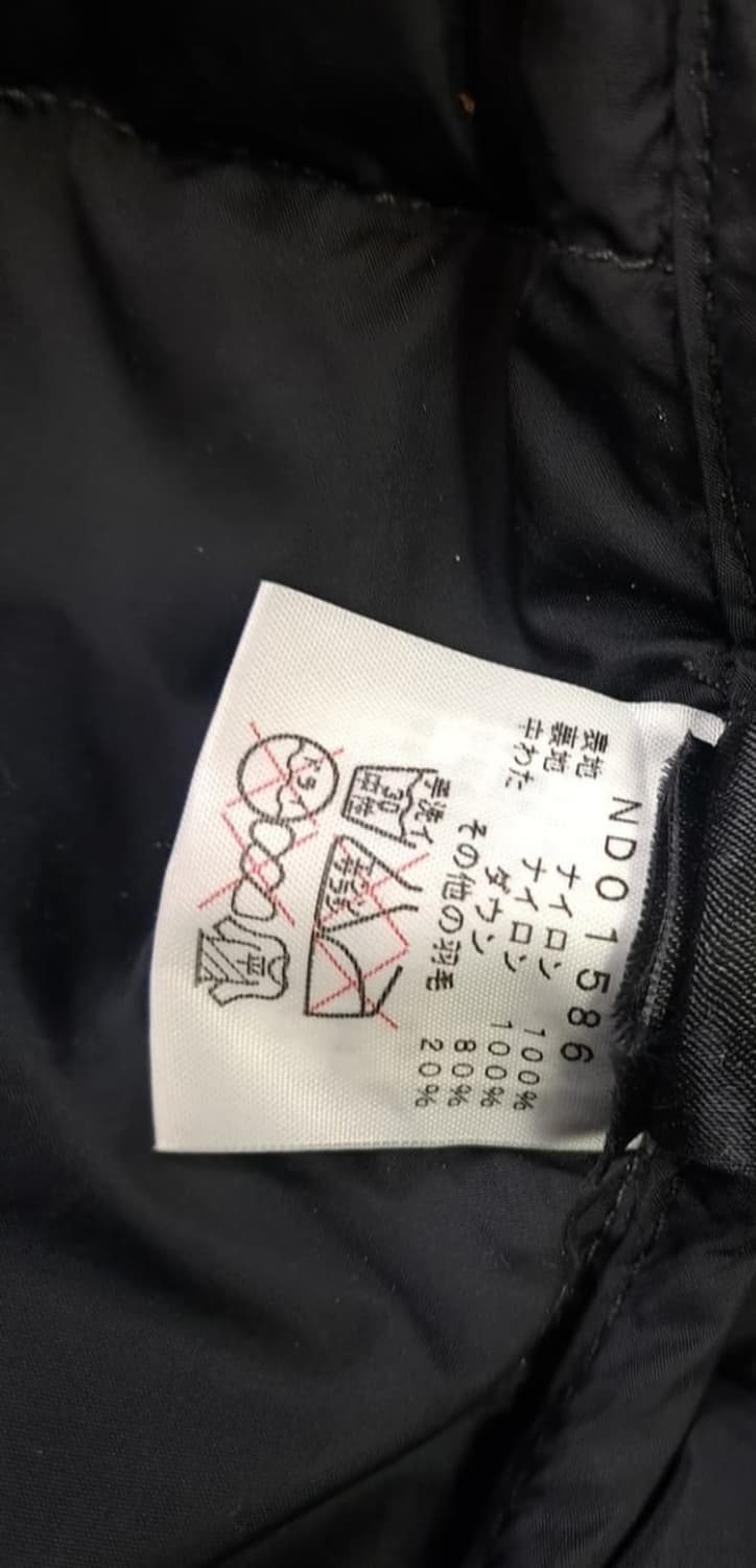 오리지날 일본판 노스페이스 블랙카모 700 눕시 패딩 상품이미지6
