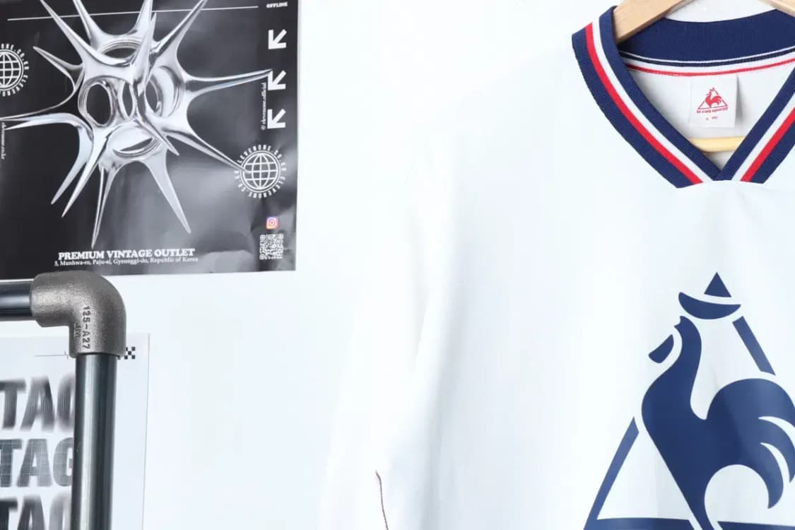 (S) 르꼬끄 맨투맨 티셔츠 작은오염 화이트 빅로고-120CE 상품이미지3