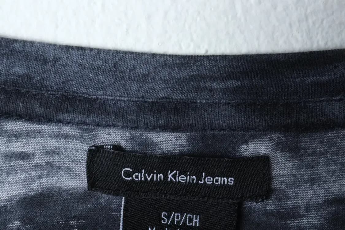 W(S) 캘빈클라인 긴팔티셔츠 패턴 그레이 한정판-134FF 상품이미지5