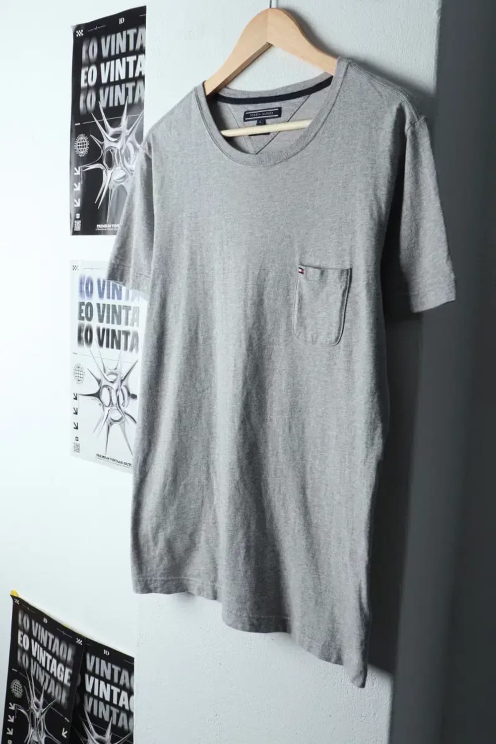 (L-XL) 타미힐피거 반팔 티셔츠 그레이 포켓 올드스쿨-142AD 상품이미지1