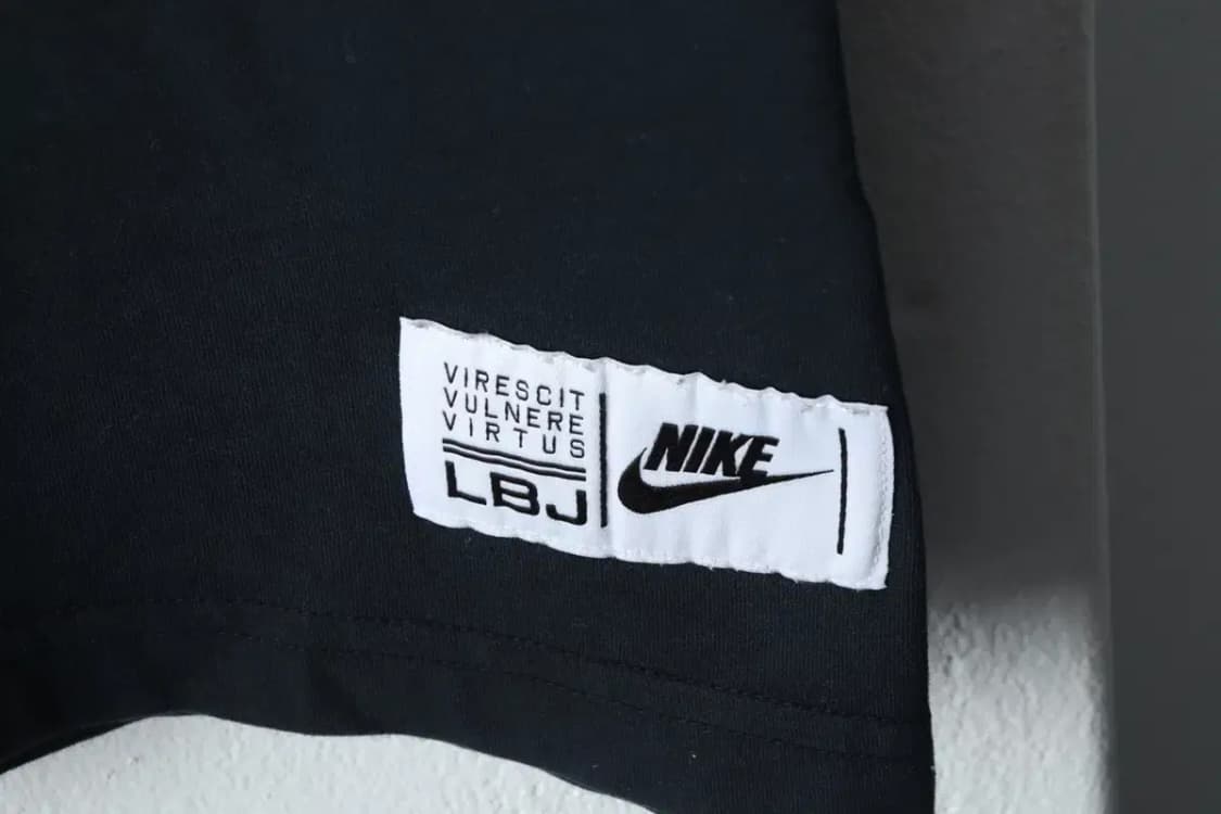 (L-XL) 나이키 반팔 티셔츠 르브론제임스 한정판-14B38 상품이미지5