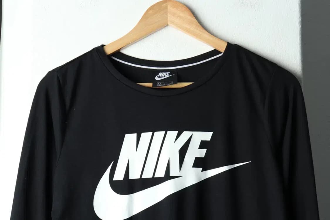 W(L) 나이키 긴팔티셔츠 기능성 빅로고 블랙-15711 상품이미지3