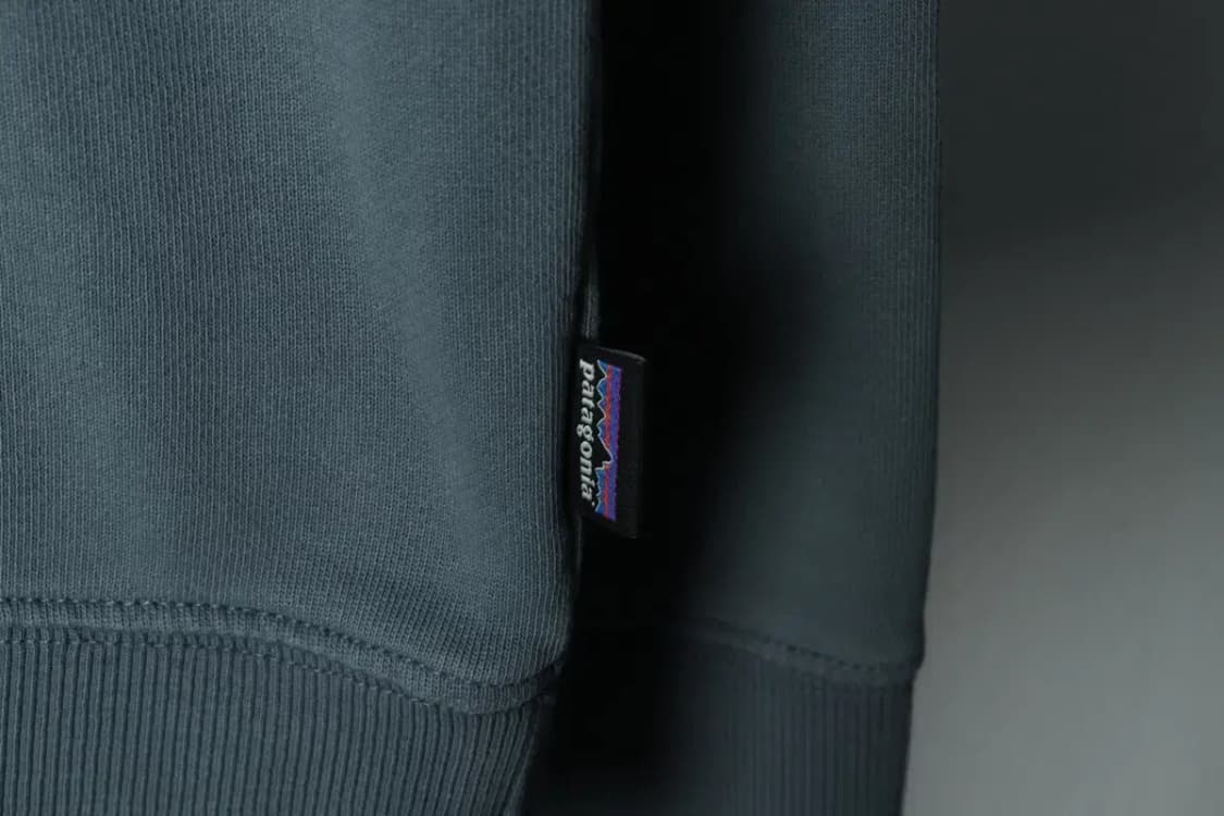 (M-L) 파타고니아 맨투맨 티셔츠 나그랑 차콜 올드스쿨-157FF 상품이미지6