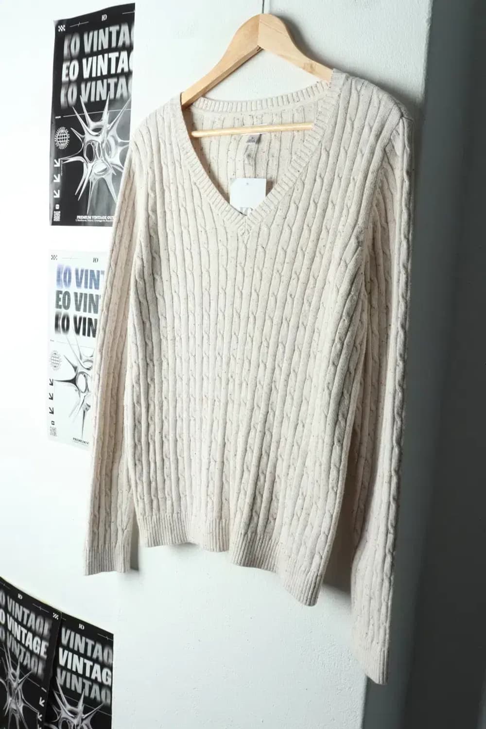W(M-L) 브랜드빈티지 니트 브이넥 케이블 꽈배기-1592A 상품이미지1