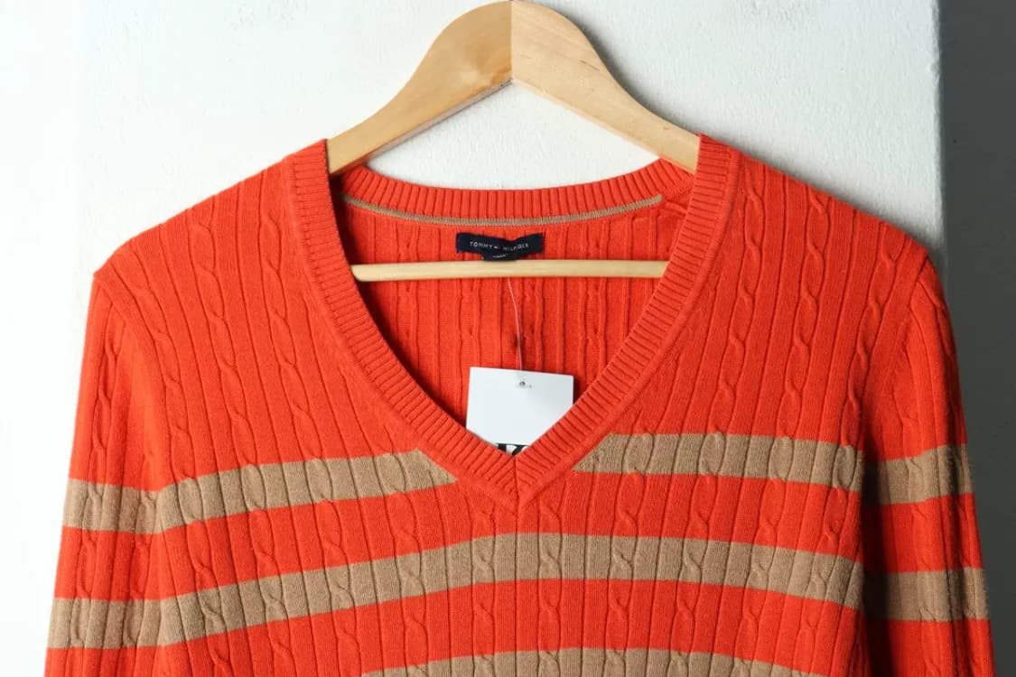 W(L) 타미힐피거 니트 브이넥 케이블 꽈배기-1592B 상품이미지3