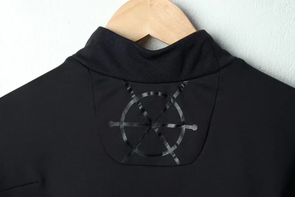 (M) 데상트 카라 긴팔티셔츠 기능성 반집업 블랙-1599B 상품이미지7