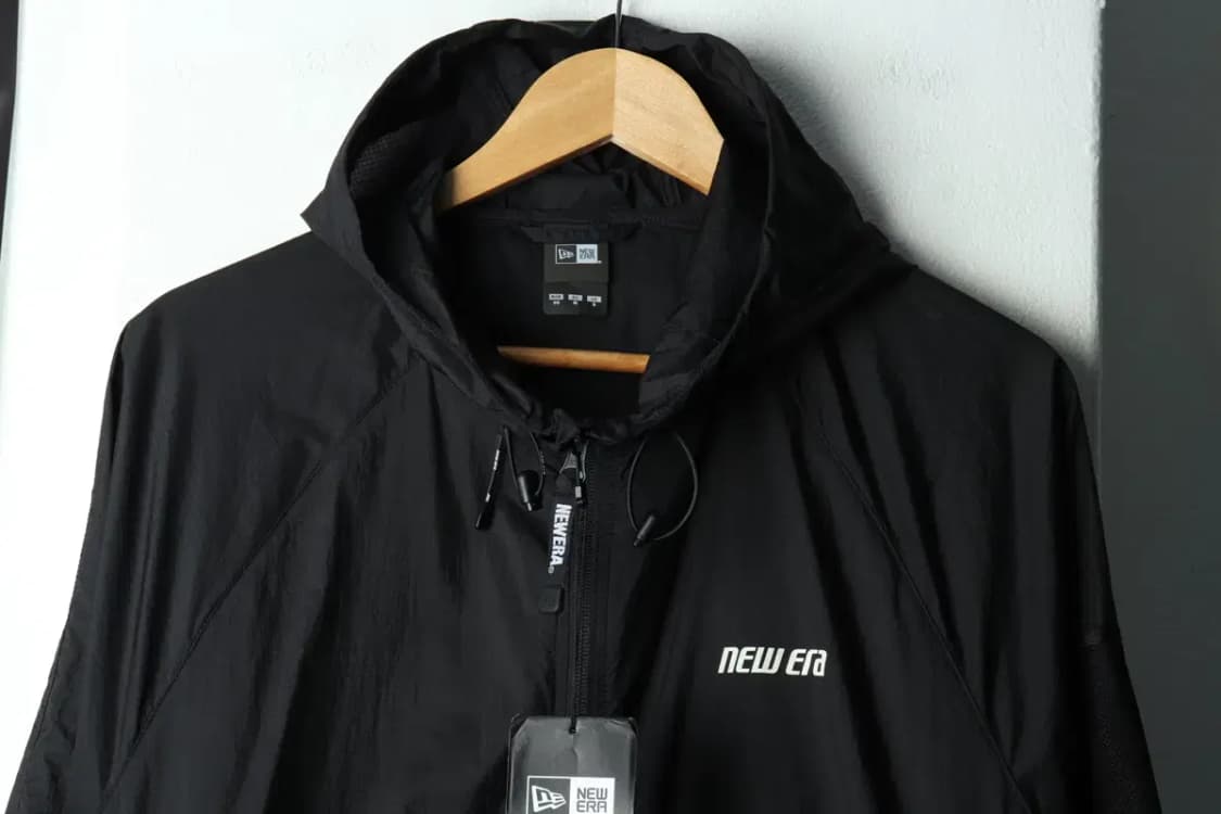 (M) 뉴에라 집업 바람막이 점퍼자켓 새상품 테크 경량 블랙-15BA5 상품이미지3