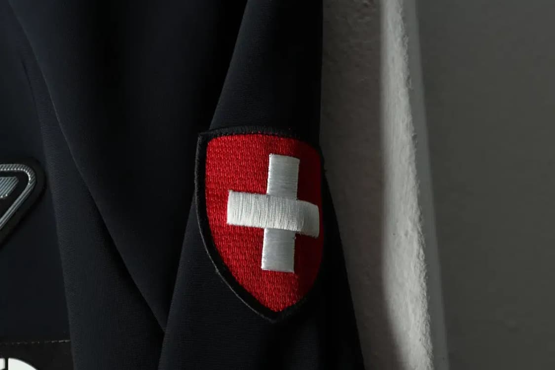 (L-XL) 다이나핏 집업 바람막이 점퍼자켓 카보니오 스위스-15B44 상품이미지7