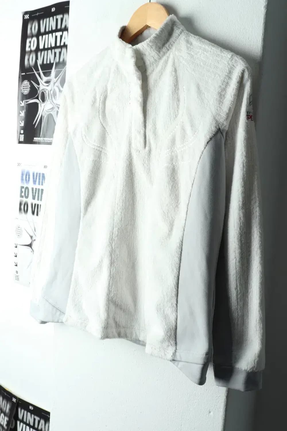 W(XL) 블랙야크 카라 긴팔티셔츠 후리스 화이트-15BDB 상품이미지1