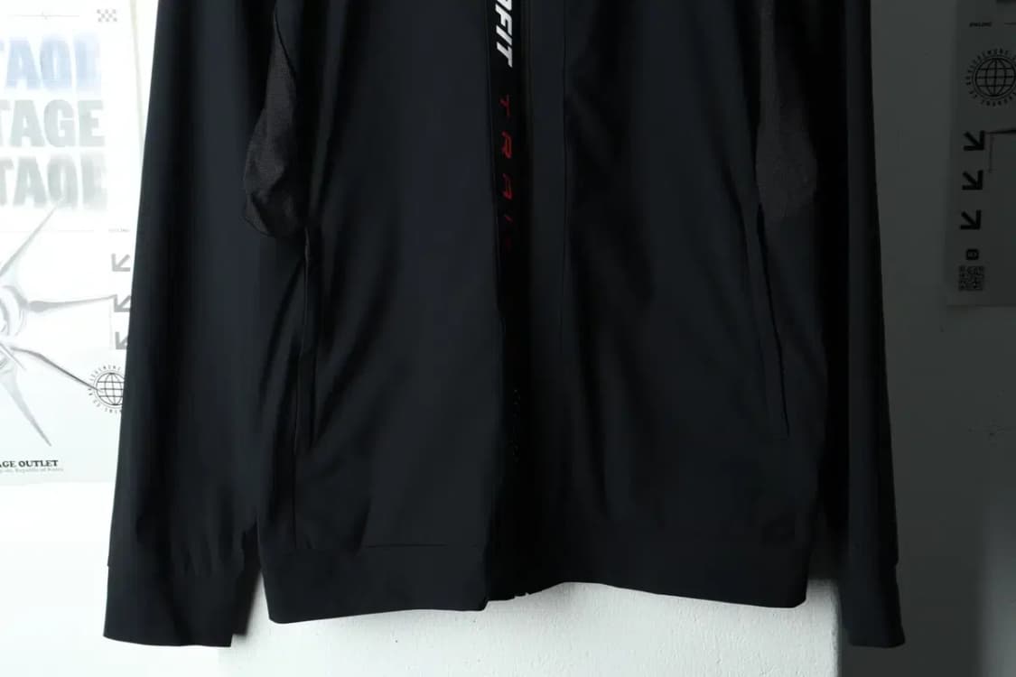 (L) 다이나핏 집업져지 트랙탑 새상품 블랙 스톰프리즈-15BE9 상품이미지5