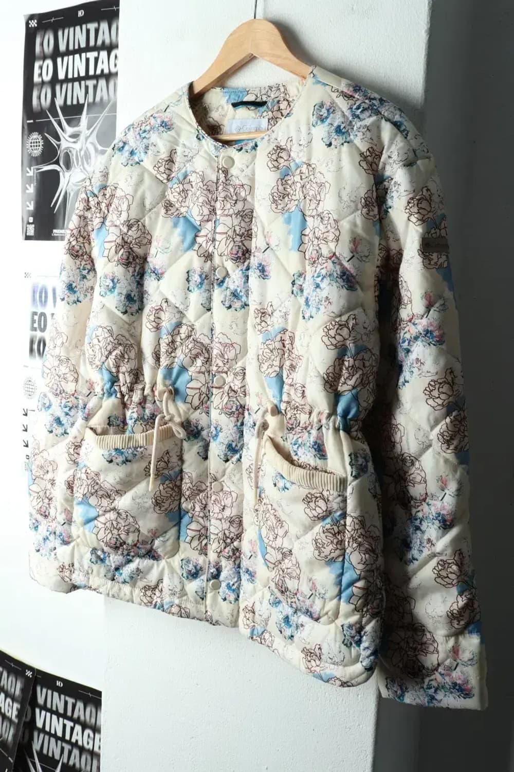 W(M-L) 컬럼비아 패딩 점퍼자켓 플라워 화이트 누빔-15BF1 상품이미지1