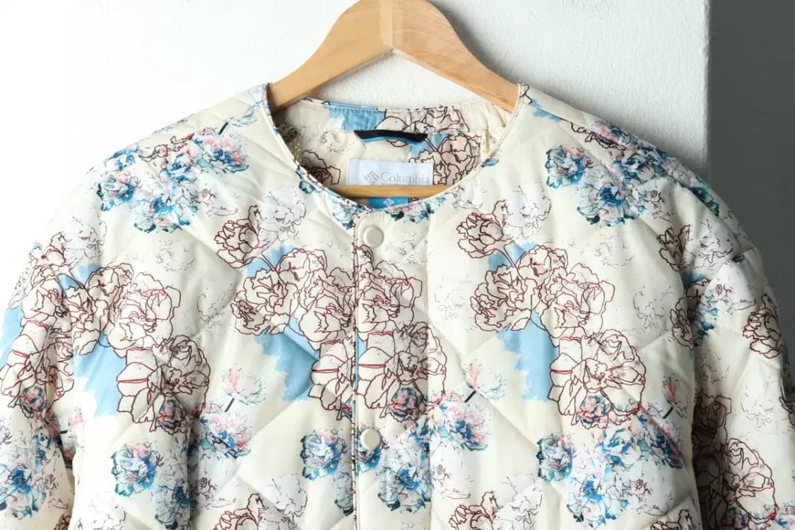 W(M-L) 컬럼비아 패딩 점퍼자켓 플라워 화이트 누빔-15BF1 상품이미지3