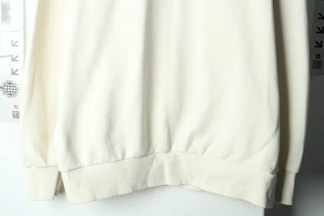 (XL) 비바스튜디오 맨투맨 티셔츠 아이보리 로고 올드스쿨-15D1A 상품이미지4