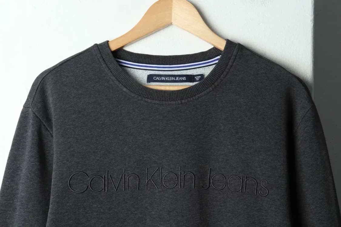 (XL) 캘빈클라인 맨투맨 티셔츠 그레이 로고 올드스쿨-15D2B 상품이미지3