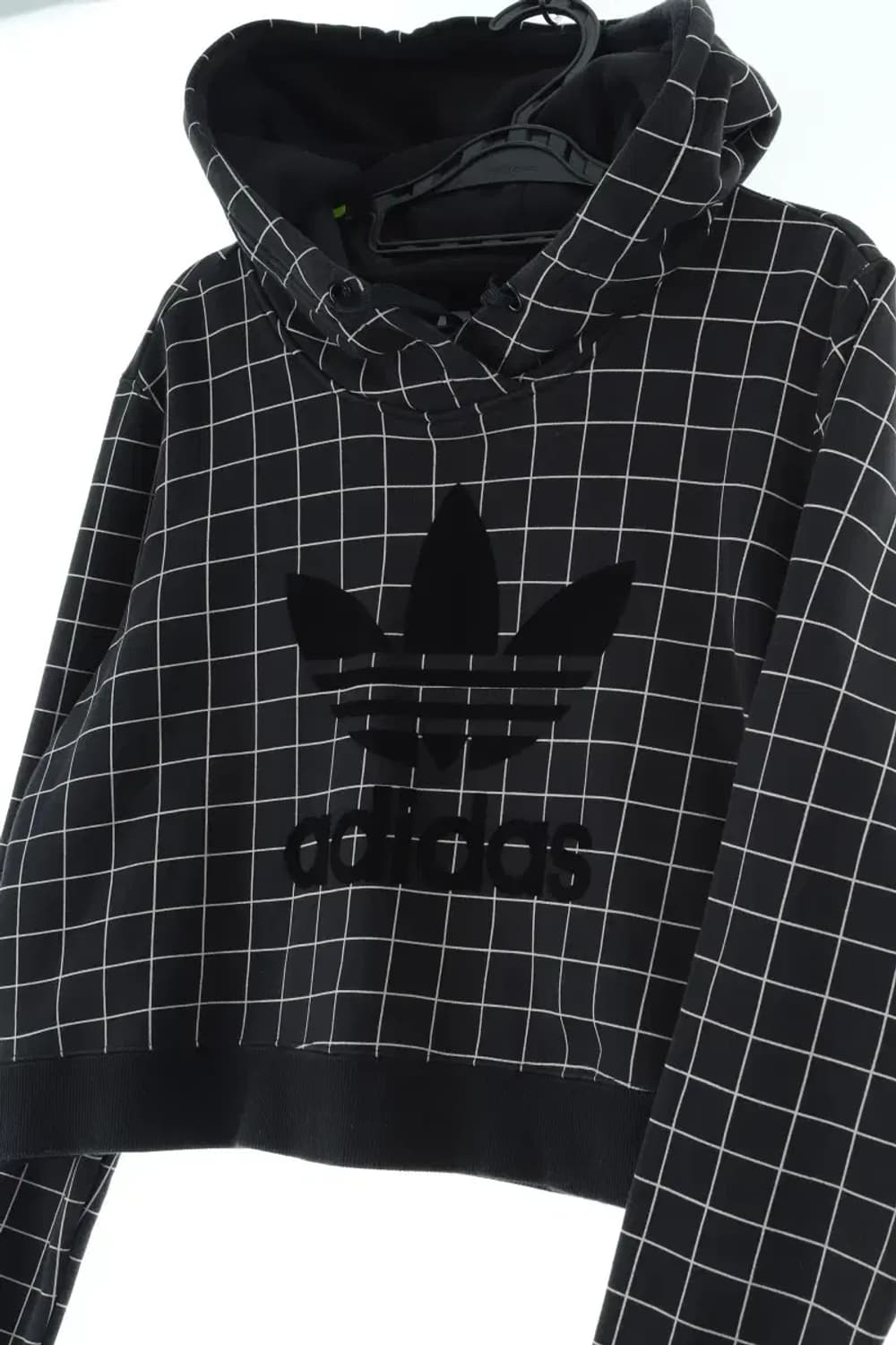 W(S-M) 아디다스 후드티셔츠 벨벳 불꽃 로고 크롭 매물-15D90 상품이미지1