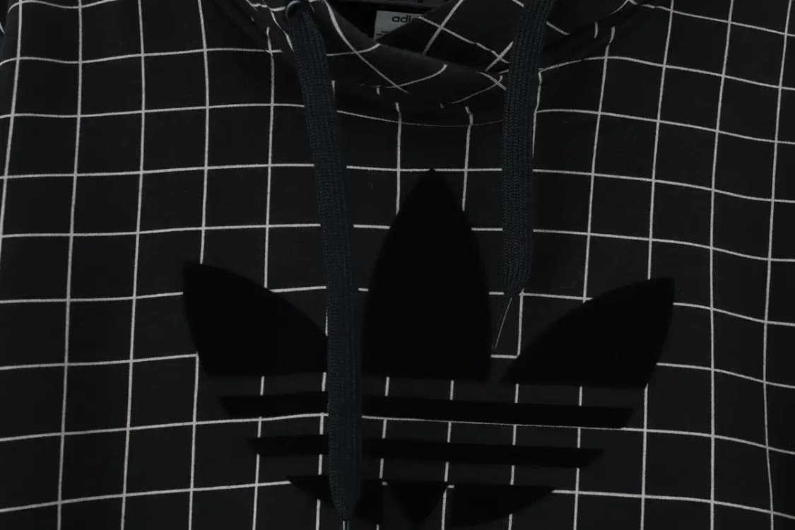 W(S-M) 아디다스 후드티셔츠 벨벳 불꽃 로고 크롭 매물-15D90 상품이미지7