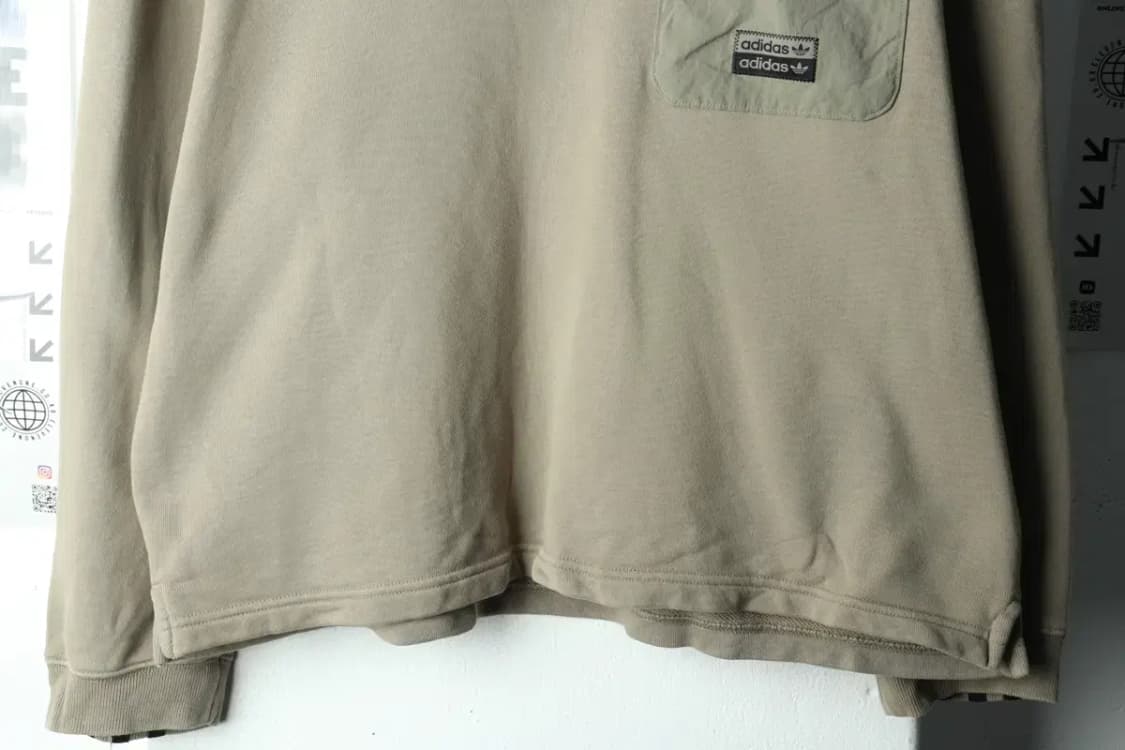 W(M-L) 아디다스 맨투맨 티셔츠 카키 포켓 크롭-15E1A 상품이미지4
