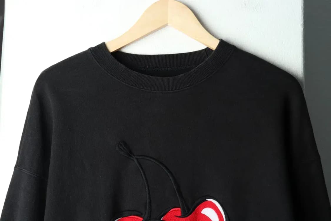 W(S-M) 키르시 맨투맨 티셔츠 빅로고 블랙-15E1B 상품이미지3