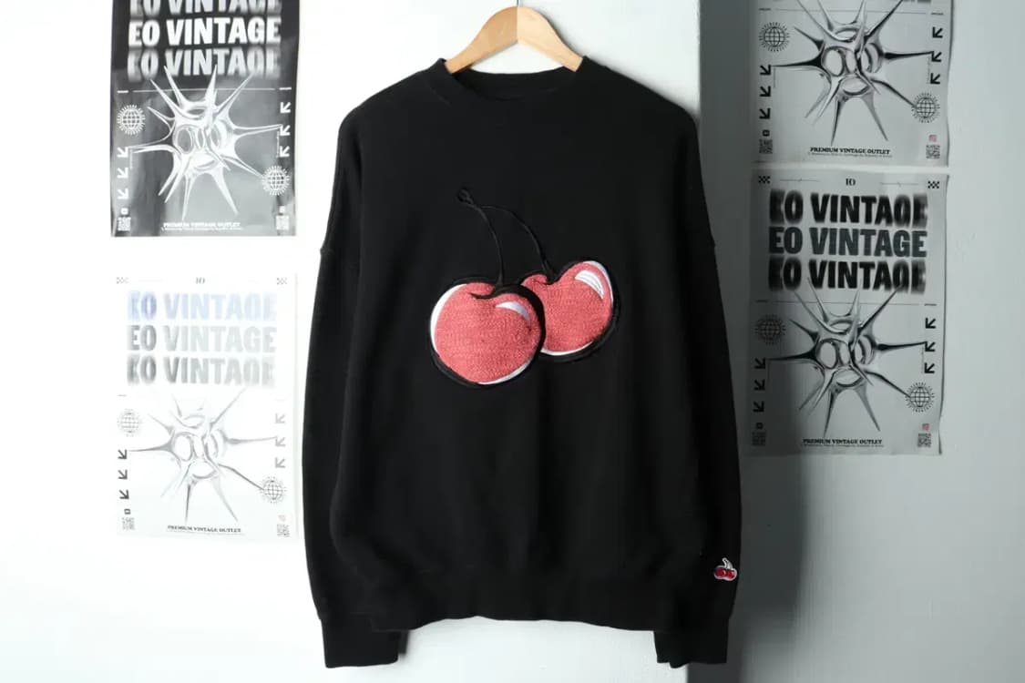 W(M) 키르시 맨투맨 티셔츠 빅로고 자수 블랙 기모-15E21 상품이미지2