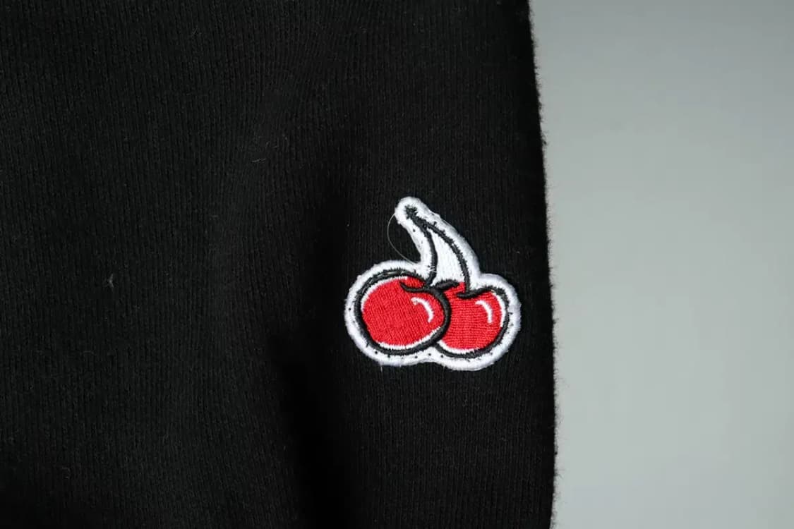 W(M) 키르시 맨투맨 티셔츠 빅로고 자수 블랙 기모-15E21 상품이미지6