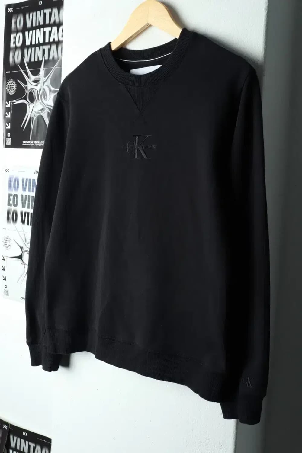 (M) 캘빈클라인 맨투맨 티셔츠 로고 블랙-15F7E 상품이미지1