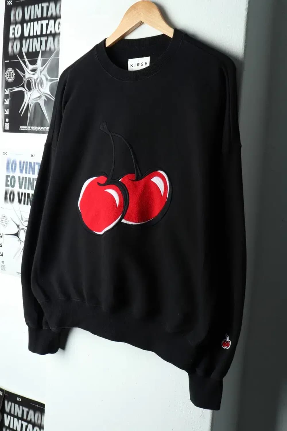 W(S-M) 키르시 맨투맨 티셔츠 빅로고 블랙 키치 기모-15F84 상품이미지1