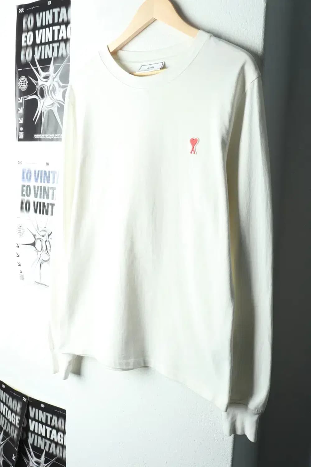 (L) 아미 긴팔티셔츠 스몰로고 화이트-16028 상품이미지1