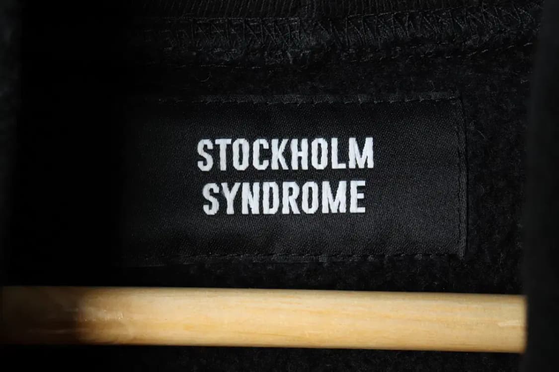 (F) 스톡홀롬 신드롬 후드티셔츠 레터링 스컬 기모 올드스쿨-160D8 상품이미지7