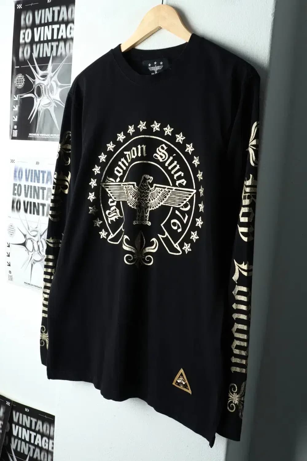 (L) 보이런던 긴팔티셔츠 빅뱅 Y2K 트렌드 금장 블랙-160DE 상품이미지1
