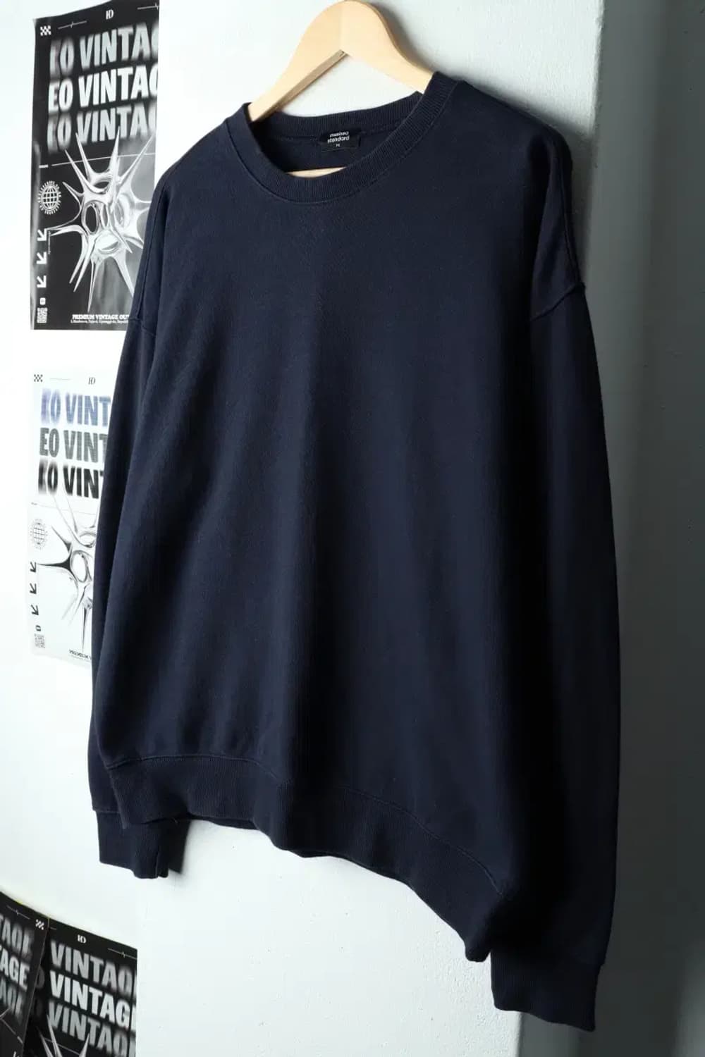 (M-L) 무신사 스탠다드 맨투맨 티셔츠 무지 네이비-16171 상품이미지1