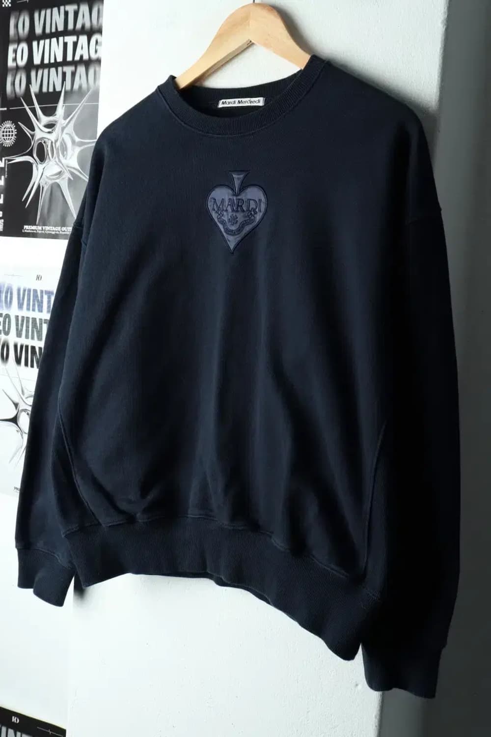 W(F) 마르디메르크디 맨투맨 티셔츠 네이비 크롭 헤비-16177 상품이미지1