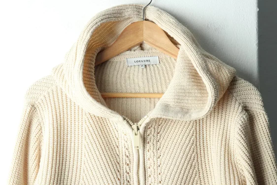 W(F) 루에브르 후드티셔츠 매물 니트 크롭 베이지 아이유-1617F 상품이미지3