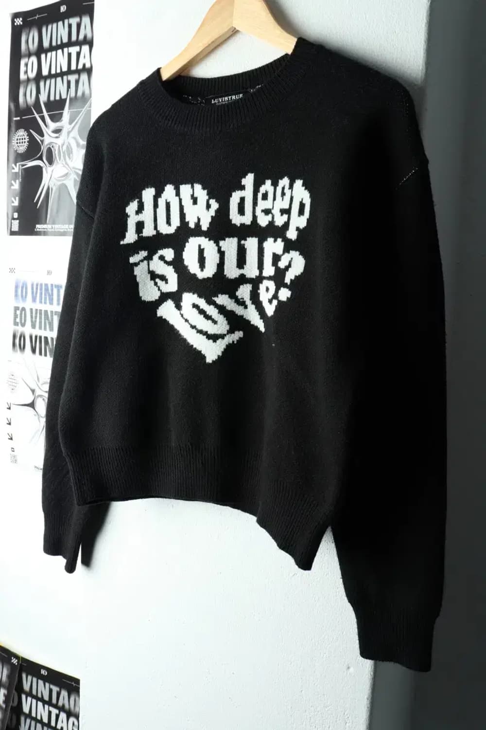 W(F) 러브이즈트루 니트 크롭 블랙 올드스쿨-16184 상품이미지1