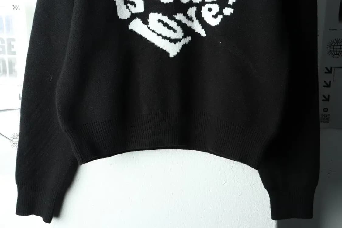 W(F) 러브이즈트루 니트 크롭 블랙 올드스쿨-16184 상품이미지4