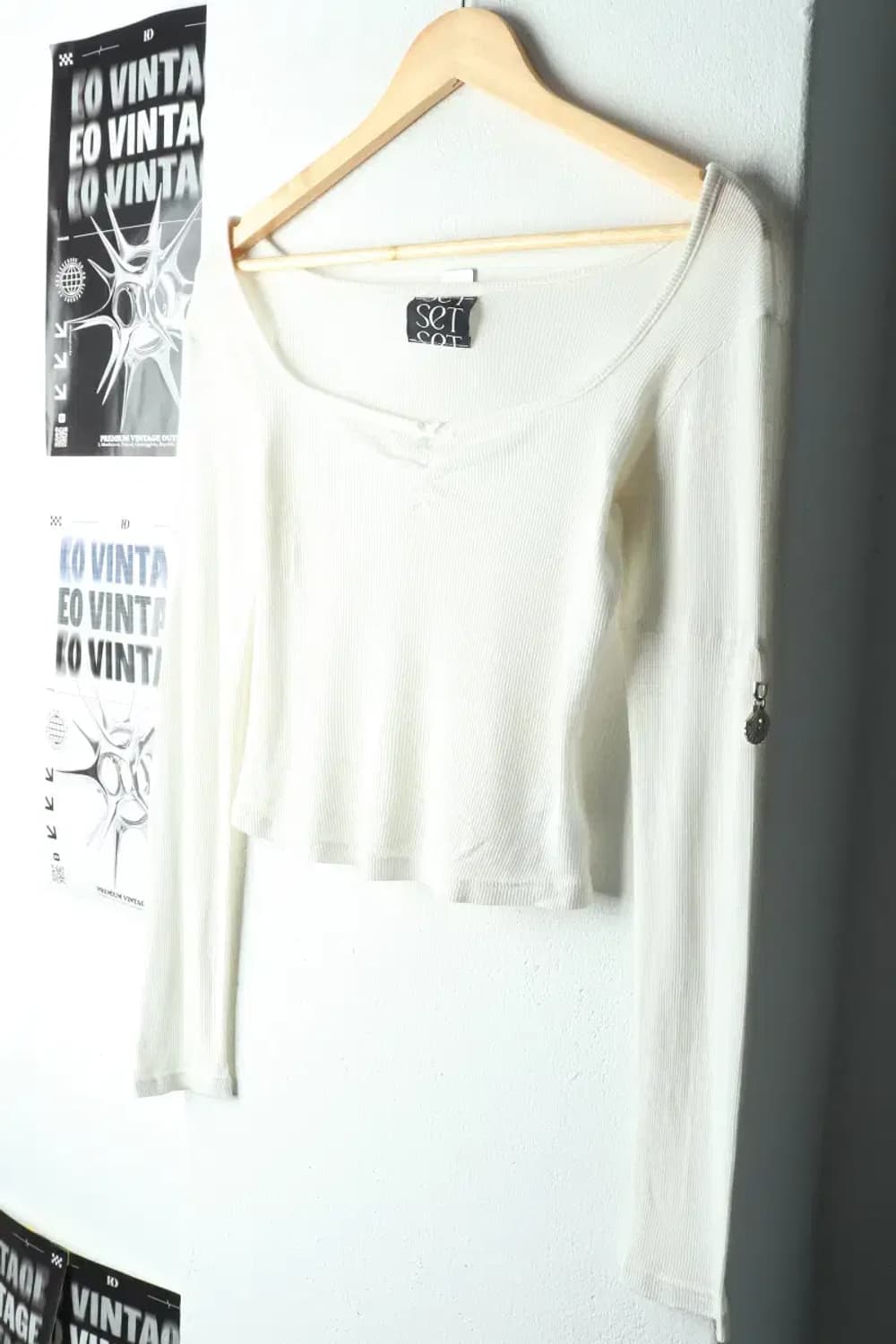 W(F) 쎄쎄쎄 니트 슬림핏 크롭 화이트-16187 상품이미지1