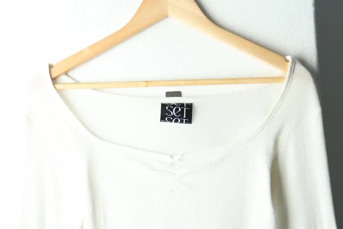 W(F) 쎄쎄쎄 니트 슬림핏 크롭 화이트-16187 상품이미지3