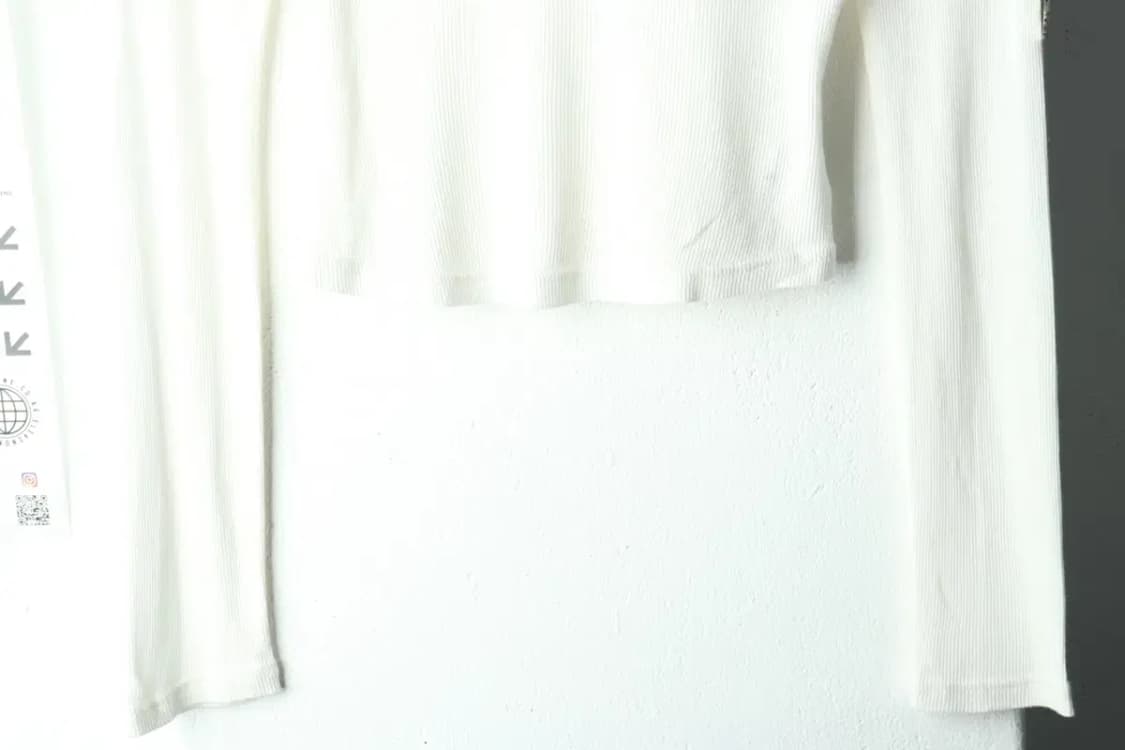 W(F) 쎄쎄쎄 니트 슬림핏 크롭 화이트-16187 상품이미지4