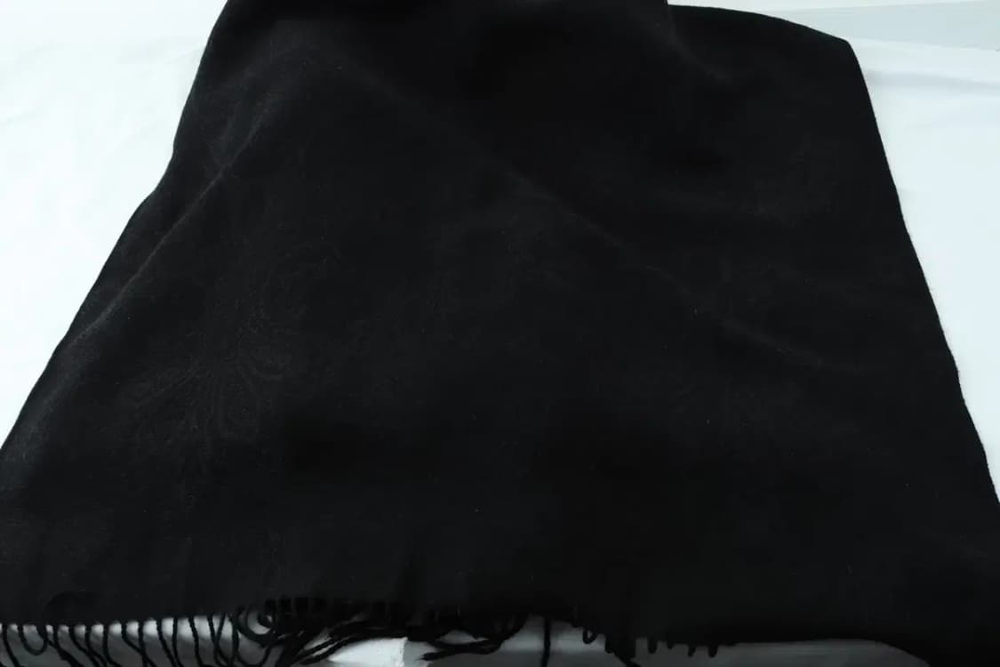 (F) 아쿠아스큐텀 목도리 머플러 롱 숄 블랙 패턴 따뜻-2603 상품이미지4