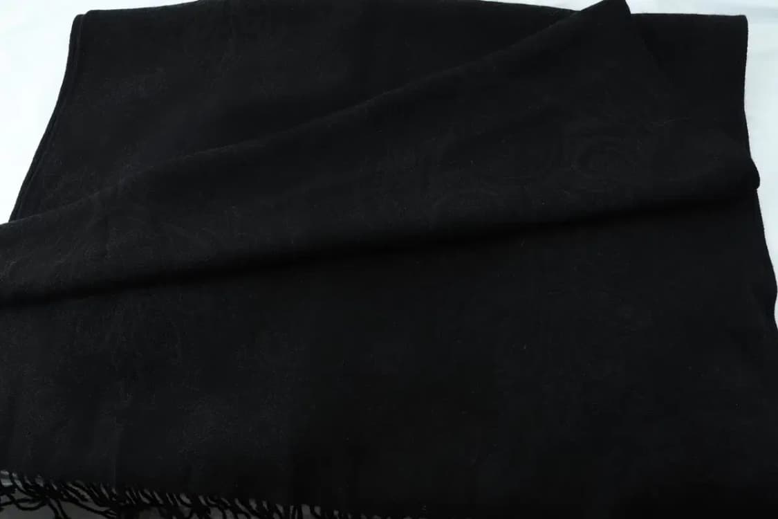 (F) 아쿠아스큐텀 목도리 머플러 롱 숄 블랙 패턴 따뜻-2603 상품이미지7