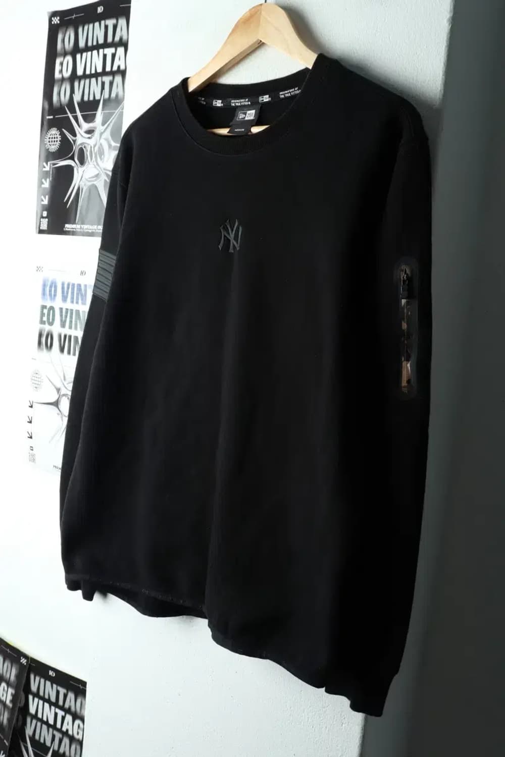(M-L) 뉴에라 맨투맨 티셔츠 뉴욕 양키즈 블랙 올드스쿨-1628D 상품이미지1