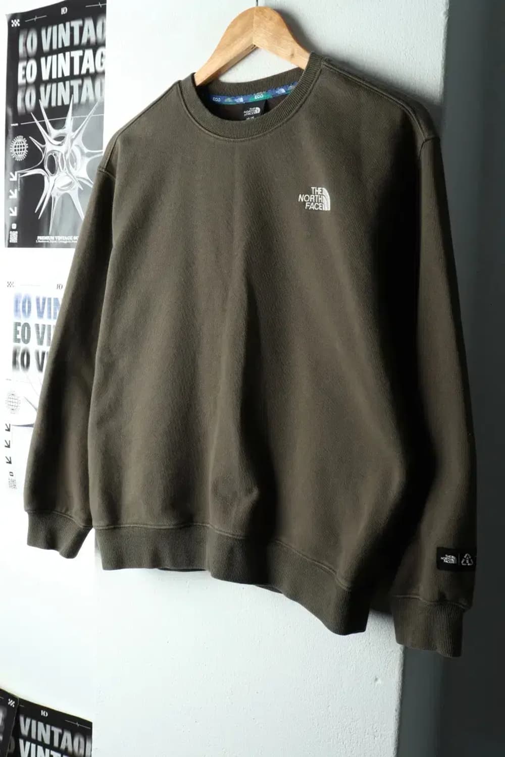 (XS) 노스페이스 맨투맨 티셔츠 카키 올드스쿨-166FD 상품이미지1