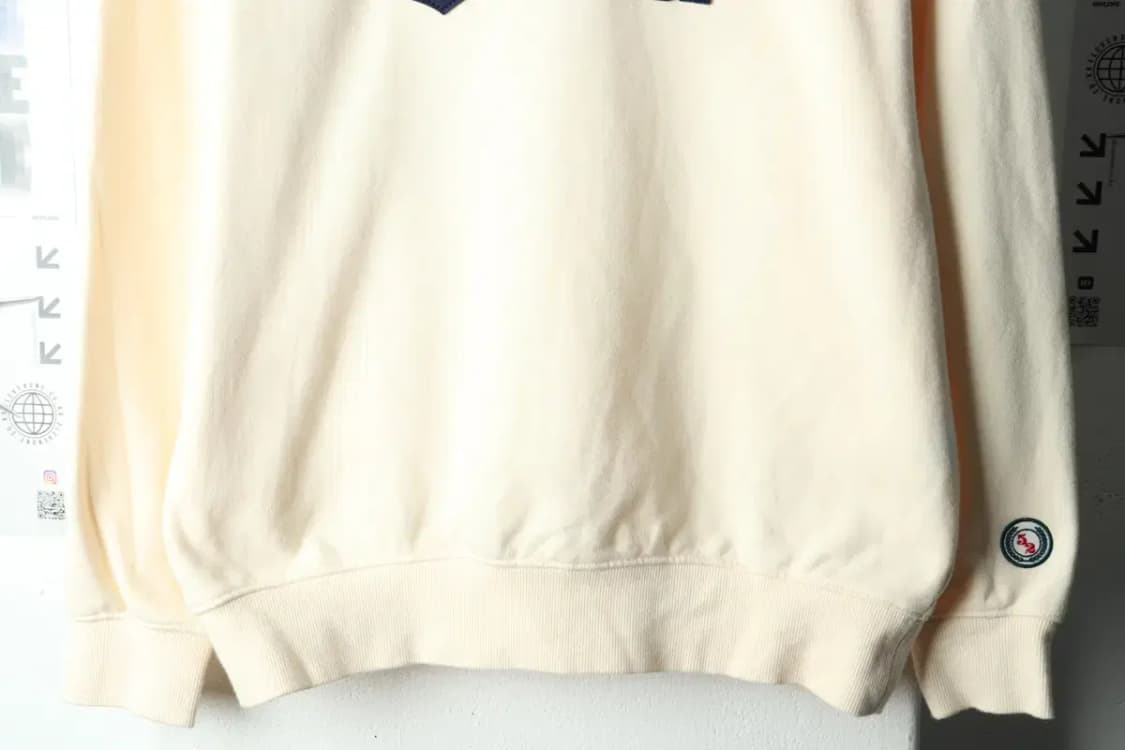 (M) 오아이오아이 맨투맨 티셔츠 빅로고 크림 올드스쿨-167A6 상품이미지4