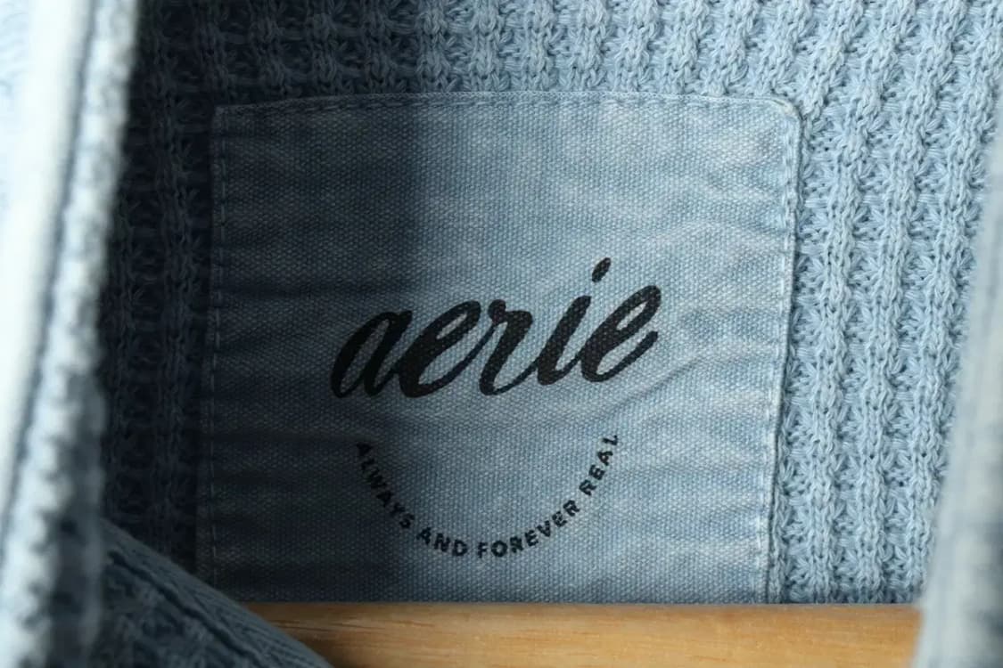 W(M-XL) 에어리 긴팔티셔츠 반집업 오버사이즈 연블루-167ED 상품이미지5